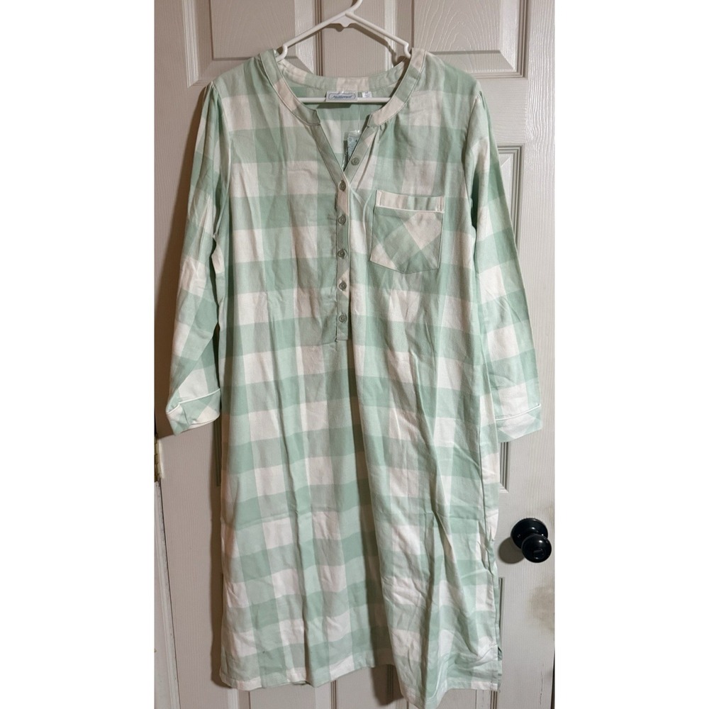National Women's Flannel Gown M, Light Green Gingham Check